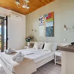 Appartement Nontas 33 *
