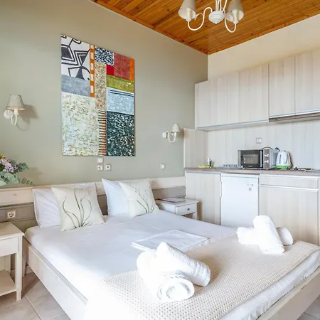 Nontas 33 * Kalamítsi