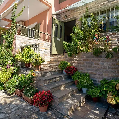 Apartment Nontas 33